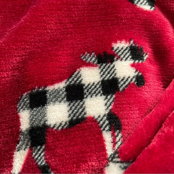 Mountain Ridge Cozy Red and Checkered Moose Plush PJ Pants Women’s Small - Picture 2 of 5